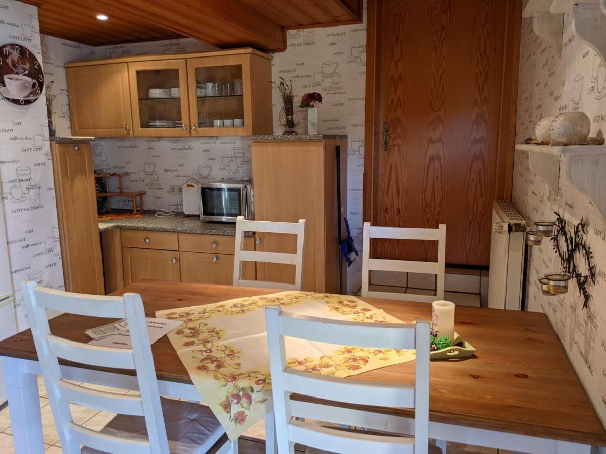 Ferienwohnung Luecking Im Westerwald Flammersfeld Bagian luar foto